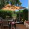 Villa c/ piscina próxima da praia