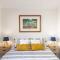 Pelican Sands 2 fantastic waterfront unit with pool and air conditioning
