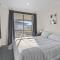 Kapiti Views - Waikanae Beach Holiday Home - Waikanae