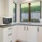 Kapiti Views - Waikanae Beach Holiday Home - Waikanae