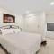 Kapiti Views - Waikanae Beach Holiday Home