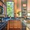 Cozy Wintergreen Resort Condo Walk to Ski Lifts!
