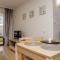 Sunny apartment in a complex with a POOL and GYM by Flаt Manаger - Сонячний Берег