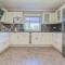 Ferienhaus Cottbus, Garage, große Sonnenterrasse, Kamin, 4 Zimmer, Ankleidezimmer