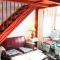 Alface Hall Hostel & Bar - Lisabon