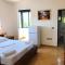 Vila Aliaj Suite for 2 with private balcony and garden view - Durrës