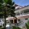 Chrisent Residence
