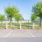 Cottage 213 in Sunparks Oostduinkerke with free parking and garden