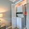 Couples Retreat with Balcony in Surfside Beach! - ميرتل بيتش