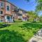 Central and Contemporary NJ Condo Steps to Shore!