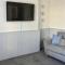 Large 5 bed 3 bath house 300 meters from beach and restaurants
