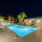 Aqua Venere Pool & Suites