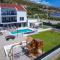 Villa Angelus with heated pool
