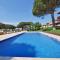 Apartamento con piscina en LLAFRANC