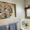 Coastal Country Retreat, Spa, fireplace, pet friendly, FREE WIFI wine & chocolates, Kilarney, 10 minutes to Phillip Island