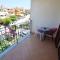 Jela Rooms and Studio