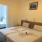 Flisvos Rooms