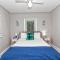 Camelback cottage - on ONE ACRE & near local attractions