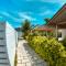 RV Thoddoo Maldives - Guest House