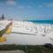 Studio Roof 150 sea view fully equipped green beach