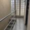 Hostel Quartos com banheiro individual perto do Aeroporto - جوارولوس