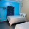 Blue Sky Rentals Utila
