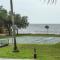 Manatee, Studio202, Beach steps away! Pool+WiFi - Ruskin