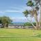 Woodside Bay Lodge Retreat