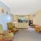 22 Broadbeach Drive