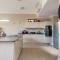 Luxurious 44 Sovereign Sands