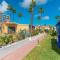 HL Miraflor Suites Hotel