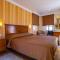 Aetoma Hotel