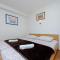 Apartment in Cavtat with sea view, balcony, air conditioning, WiFi (3686-3) - Cavtat