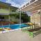 Beautiful villa - private heated pool, parking, BBQ near Split - Solin