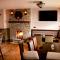 The Leitrim Inn and Blueway Lodge - Leitrim