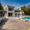 Number Eleven Self-Catering Villa