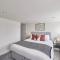 Host & Stay - Pier View Penthouse