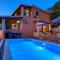 Sunset House