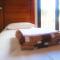 Ten To Go Hostel
