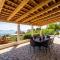 Apartments Villa Made 4U