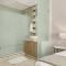 Easy Stay - The Tyrwhitt Rosebank