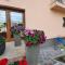 Apartments Karabegovic