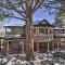 Hot Tub, Pool Table Luxe Reno Chalet with Mtn View! - رينو