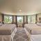 Hot Tub, Pool Table Luxe Reno Chalet with Mtn View!