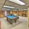 Bluefield Retreat with Pool Table Near Parks! - Bluefield