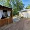 Farm House stay with soaking tub and hot tub barn - Хаммонд