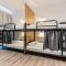 Four Rooms Hostel