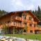 Crans Luxury Lodges - Кран-Монтана