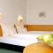 Matchpoint Hotel