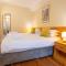 310 - The Carrowbeg at The Harbour Mills by Shortstays - Westport